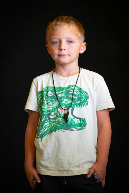 Никола Любенов